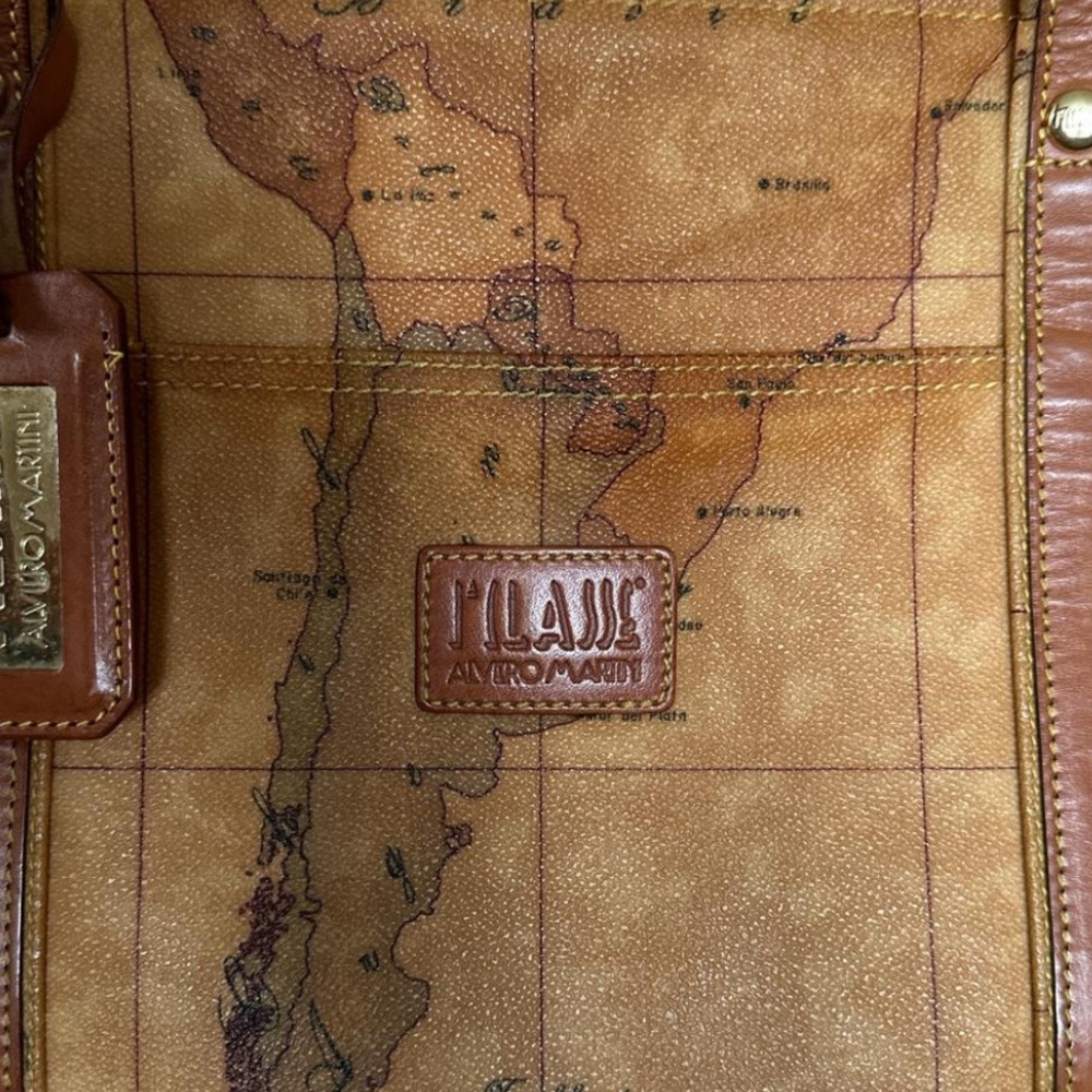 💎VINTAGE 💎Alviero Martini 1A Classe Geo Print World Map tote bag w/ luggage tag - Picture 2 of 14